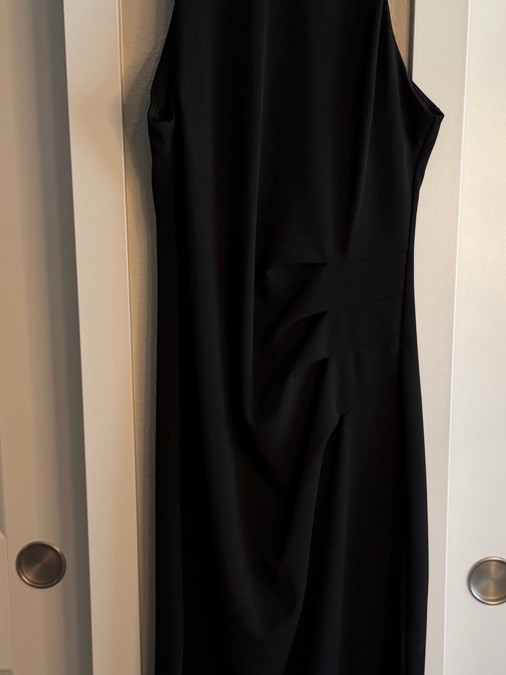 Sleeveless Asymmetrical Black Midi Dress - Brand Unspecified - Picture 2 of 3